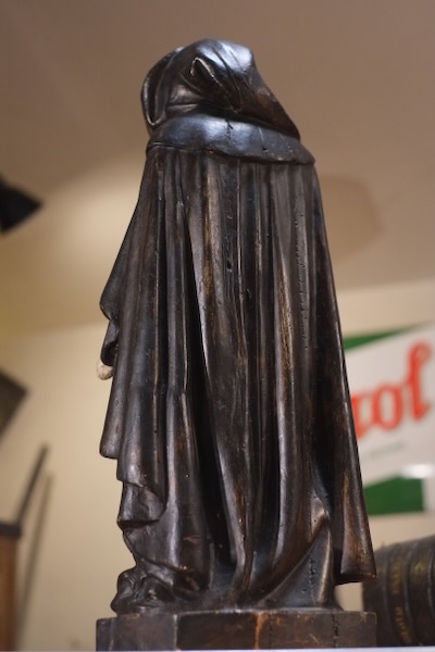 statut ancienne en platre de moine